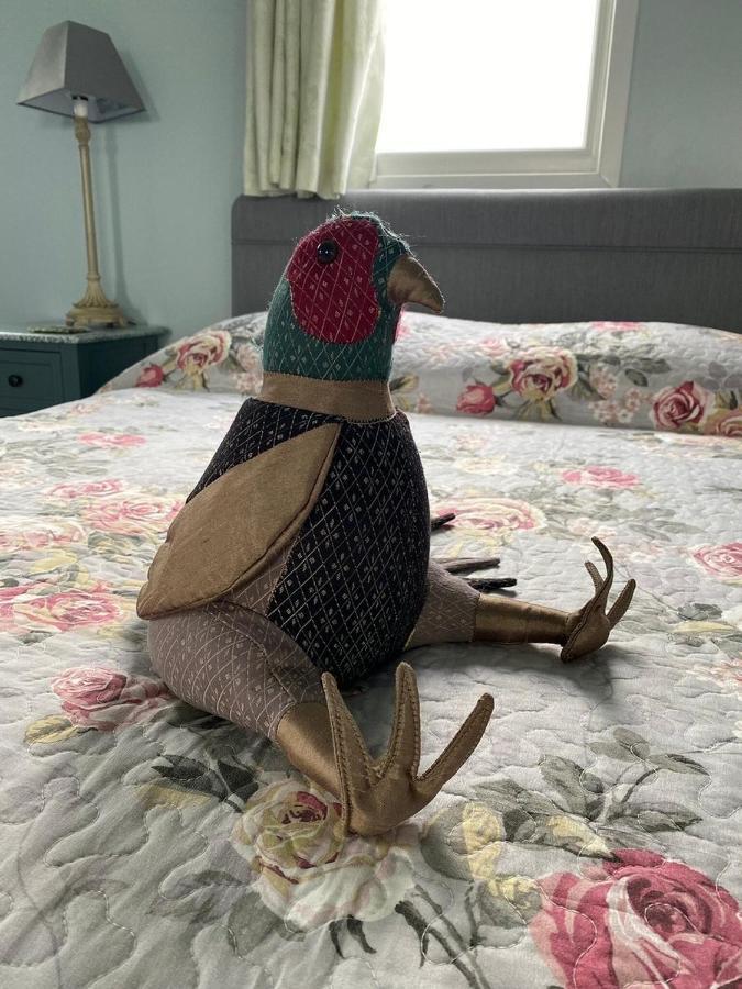 Pheasant Suites Colchester Esterno foto